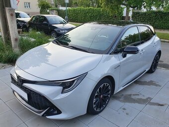 Toyota Corolla GR 1.8i Hybrid, hatchback, CZ, 1. majitel - 2