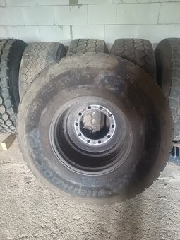 Pneu Tatra 815 AGRO - 2