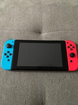 Nintendo Switch - 2