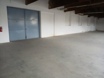 PRONÁJEM - Skladová hala 325 m² - Hluboká nad Vltavou - 2