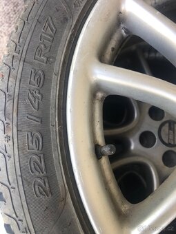 Prodán kola 225/45/17 Opel - 2