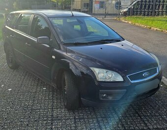Ford Focus Combi Ghia 1.6TDCi 80kw - 2