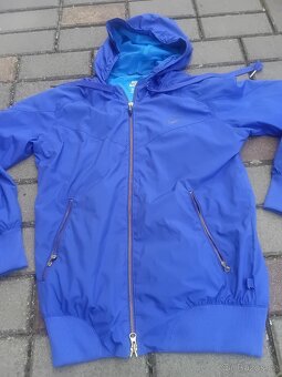 PĚKNÁ MIKINA NIKE S - 2