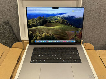 MacBook Pro 16 2021, M1 Max, 10jádrový procesor, 24jádrová g - 2