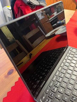 Chromebook Lenovo 300eChromebook – typ 81H0 - 2