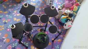 Elektronické bicí Alesis - 2