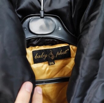 Dámská lesklá zimní teplá bunda černá zlatá Baby Phat XXL - 2