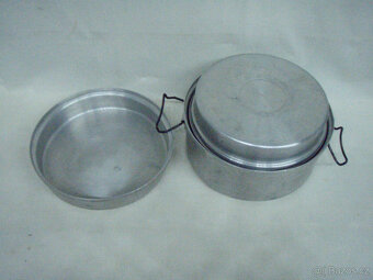 SKLÁDACÍ KEMPINGOVÁ SADA HRNCŮ - 7 v 1 - 2