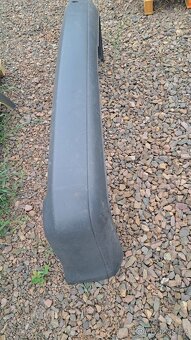 Prodam zadni nárazník na VW Caddy r.v. 2011 - 2