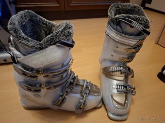 Lyžařské boty dámské Icelander, stélka 26cm - 2