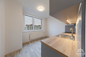 Pronájem bytu 1+1 s balkónem, 32 m², Uherské Hradiště – Štěp - 2