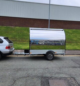Gastro přívěs, Food Truck, Pojízdná prodejna,2.8M - 2