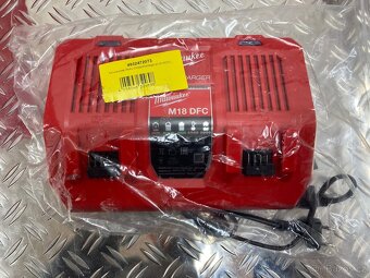 Rychlonabíječka duální M18 DFC Milwaukee 4932472073 - 2