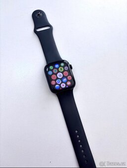 Apple watch series 7 45mm - 93% baterie - 2