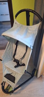 Skládací  cestovní kočárek - 2