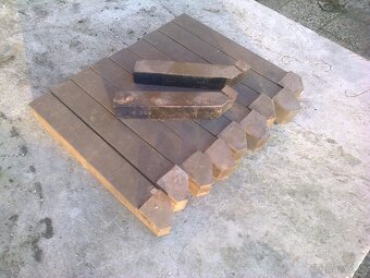 Soustružnické nože - 2