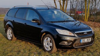 Ford Focus mk2 1.6 combi - benzín - 2