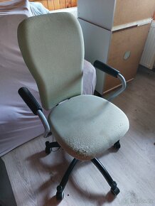 Otočná židle - 2