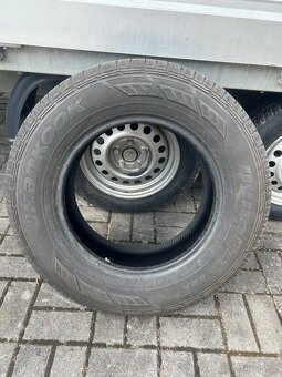 Pneumatiky Hankook 225/70R16 M+S - 2