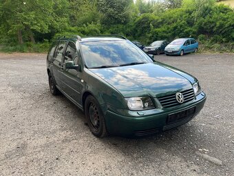 Vw bora 2.3 V5 highline - 2