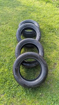 Bridgestone Alenza 001 215/60 R17 96H - 2