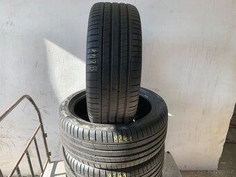 Letní pneu 245/40/19 Pirelli Pzero 94W sada č.8241 - 2