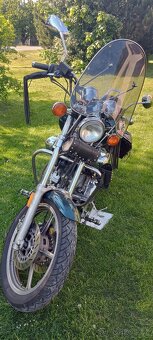 Yamaha XV 750 Virago - 2