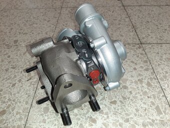 Turbo Toyota Rav4 II 2.0 D 1CD-FTV - 2