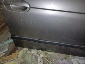 Pravé přední dveře BMW E39 nastrojené - 2