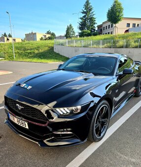 Ford Mustang 3.7 2016, manual - 2