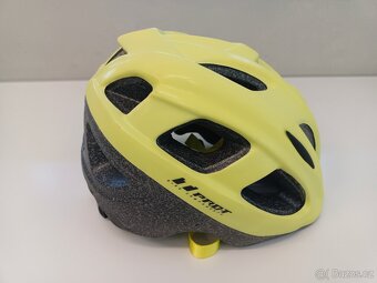 Dětská cyklistická přilba - 2