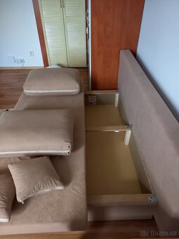 Rozkládací pohovka s úložným prostorem - 2