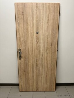 Vchodové dveře do bytu 90/210 - 2