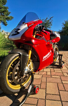 Ducati 996 - 2