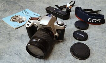 Fotoaparát Canon EOS 500N s příslušenstvím - 2