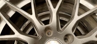 BMW kola letní r18 - 2