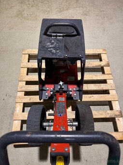 Vibrační deska Bomag BPR 25/40 - 2