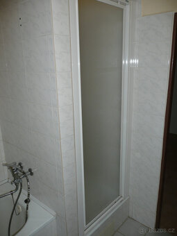 kOUPELNOVÁ ZÁSTĚNA DO SPRCHY - 2