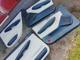 Škoda fabia   interier     tapec - 2