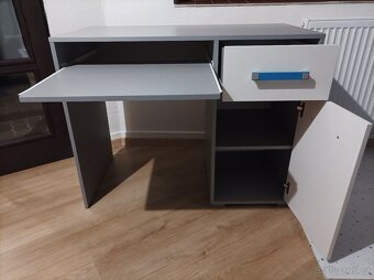 Psací stůl - 2