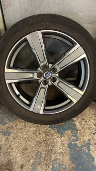 ALU kola s pneu na Volvo XC60, 255/45 r20 - 2