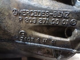 Převodovka 2102700701 mercedes C W203 2.7 125 kW - 2