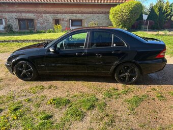 Mercedes Benz c200 w203 2003 - 2