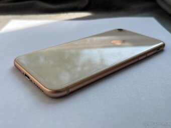 Apple iPhone 8 256GB Gold - 2