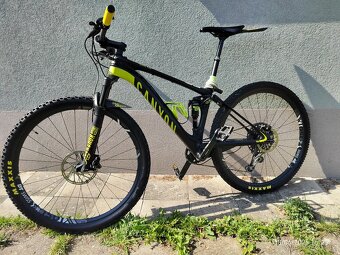 Canyon Lux CF 8.0 Pro Race - 2