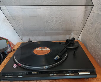Prodám pěkný gramofon-TECHNICS SL-BD3 - 2