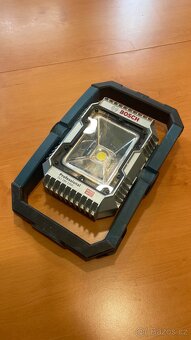 BOSCH AKU reflektor GLI 18V-1900 - 2