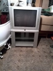 Stolek pod tv - 2
