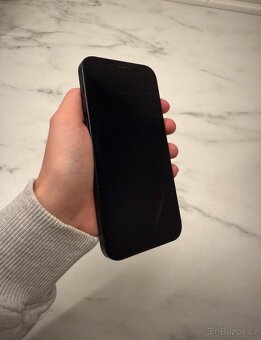 Apple iPhone 12 64GB - 2