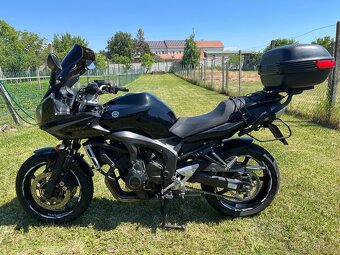 Yamaha fz6 s2 - 2